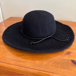 Black Braided Knit Wool Blend Floppy Hat